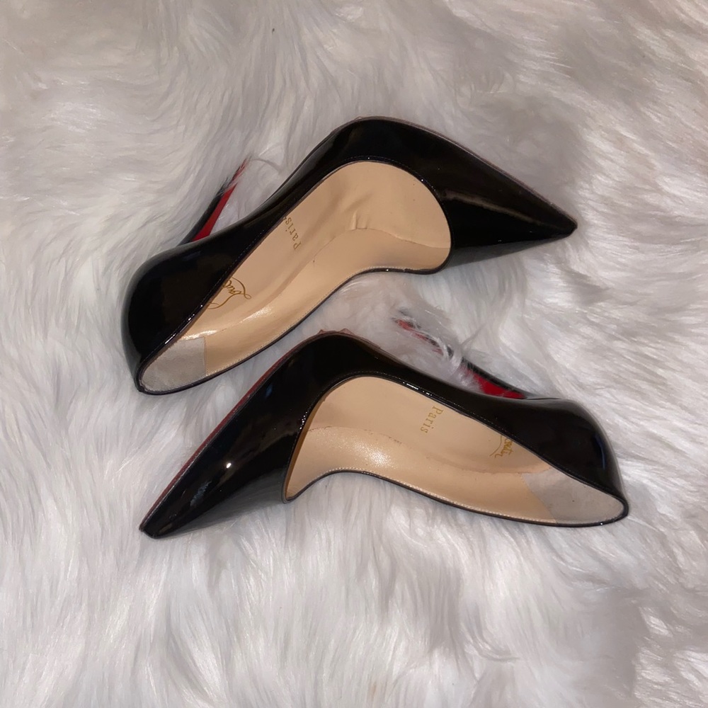 Christian Louboutin So Kate black patent leather never worn.